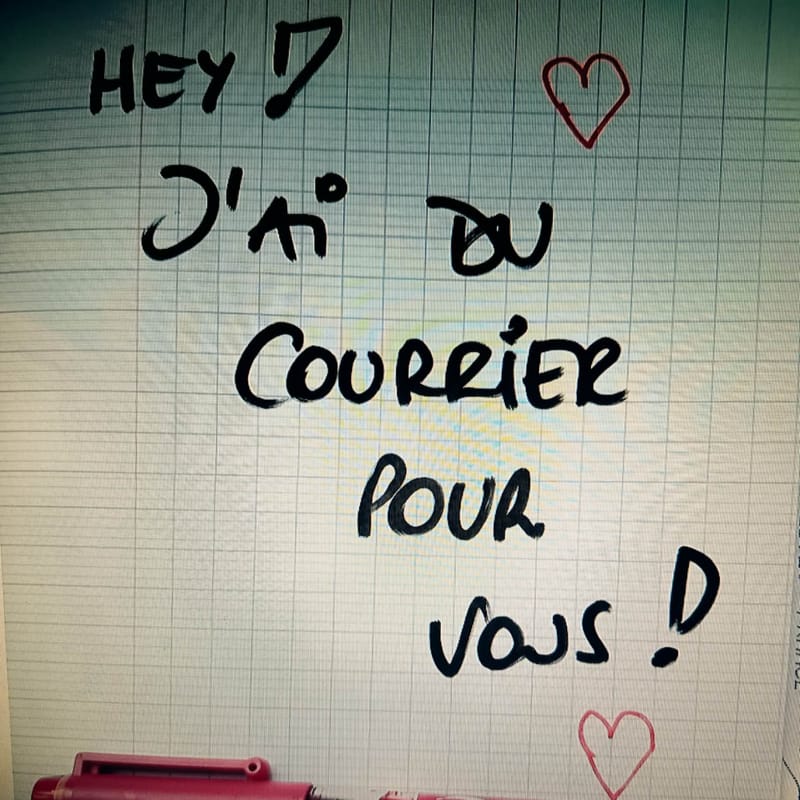 Hey-jai-du-courrier-pour-vous-series-fiction-come-die-all-rights-reserved-